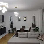 Bulevar Old Bridge Apartamento Mostar