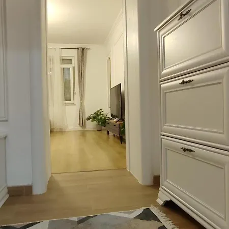 Bulevar Old Bridge Apartment