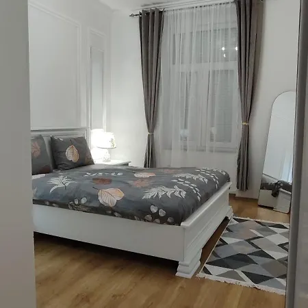 Bulevar Old Bridge Apartment